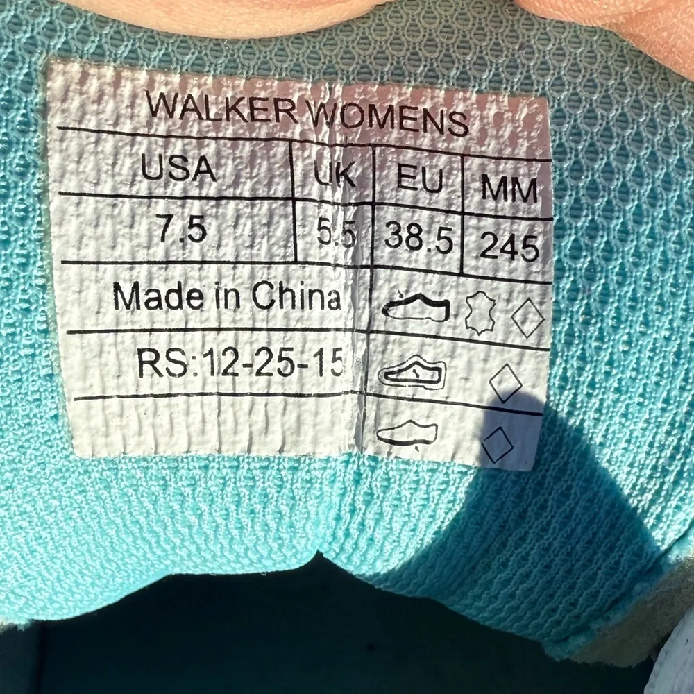 Vionic Women's Walker Casual Walking Sneakers White with‎ Light Blue Sz 7.5